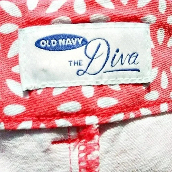 𝅺Old Navy The Diva Red & White Floral Mid Rise Skinny Jeans - Picture 5 of 5